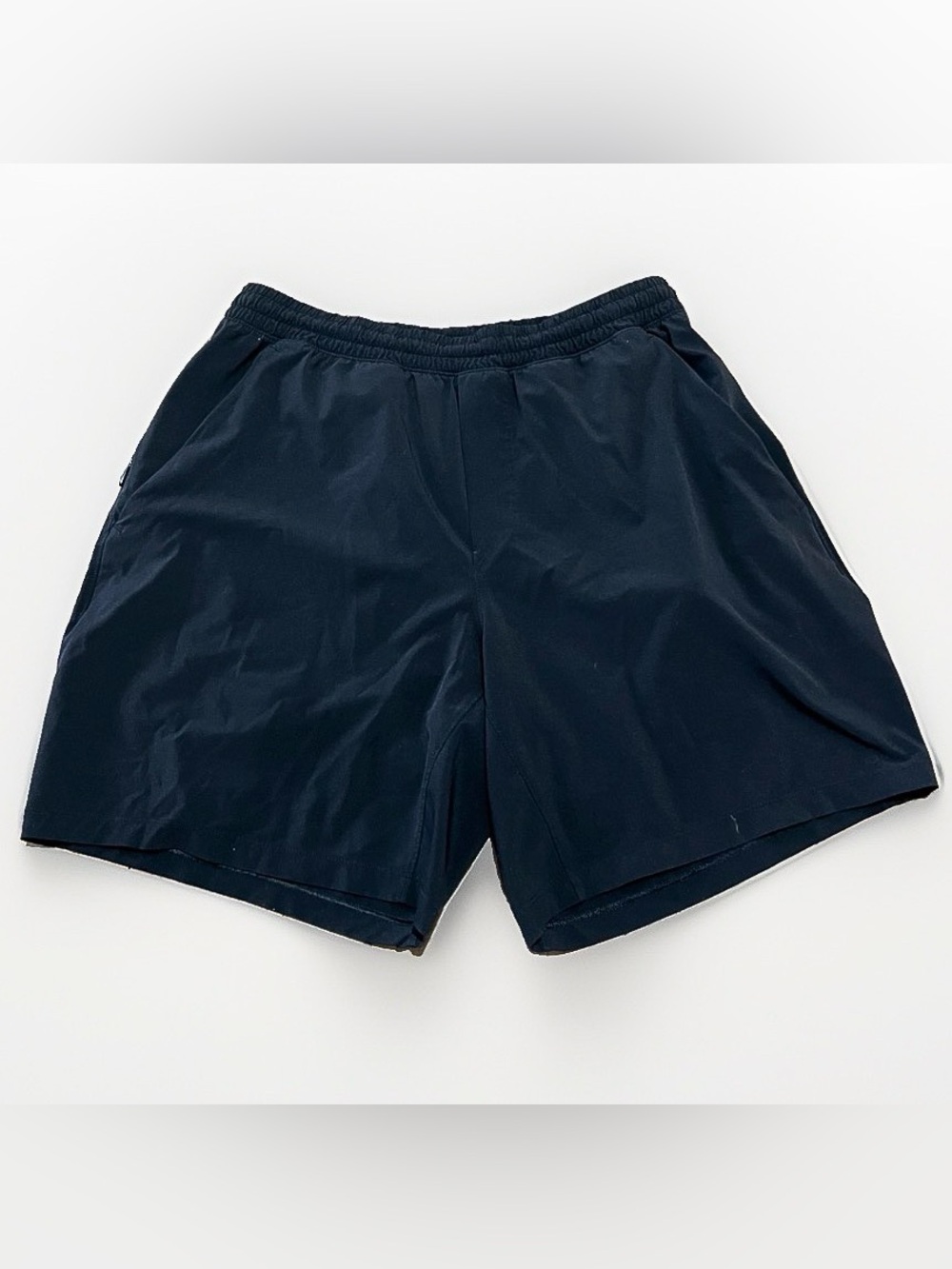 Lululemon Men’s Shorts 7” Black Solid Drawstring Pockets Gym Training M
